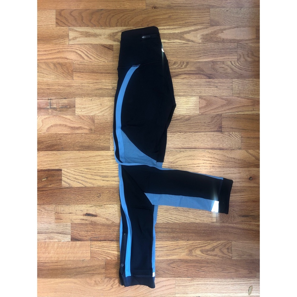 lululemon SE crops